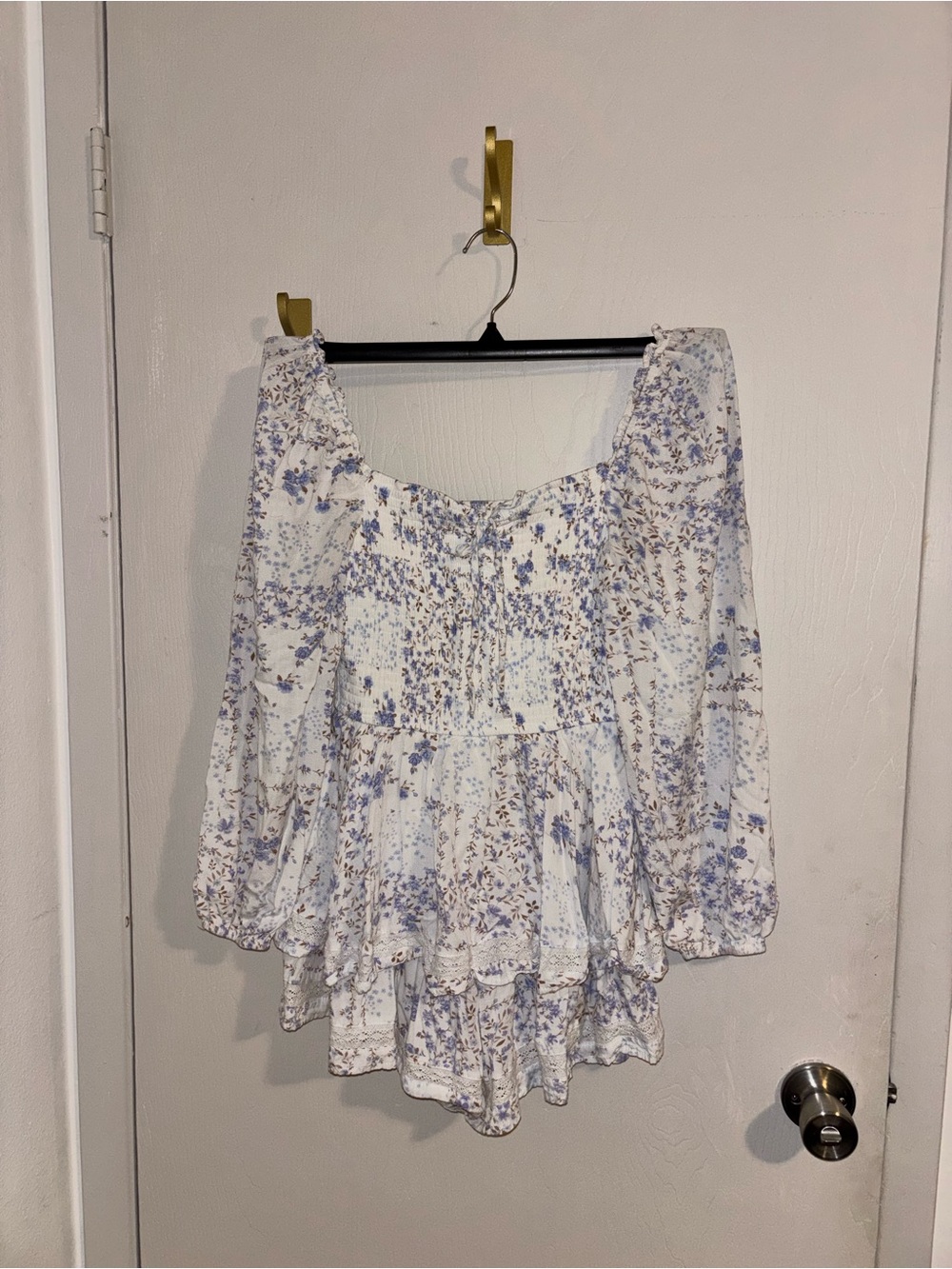 Francesca's Collections White Floral Peasant Tunic with Blue Print